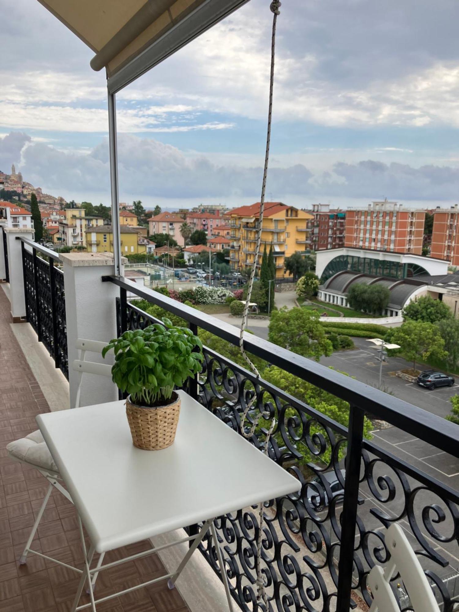 Aria Luce Mare Apartment San Bartolomeo Al Mare Exterior foto